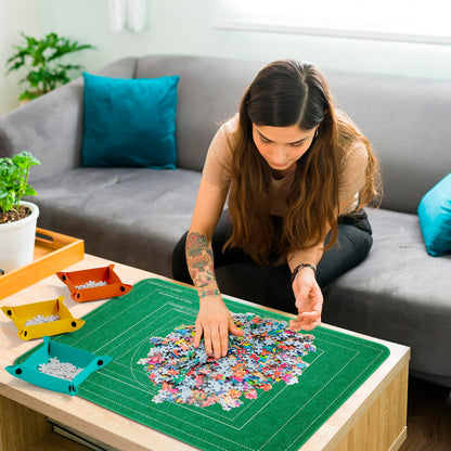 Portable Jigsaw Puzzle Board with Dustproof Cover